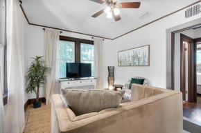 Downtown Pensacola Delight- 10 miles from Pensacola Beach